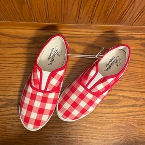 NWOT Buxton comfort plus women’s slip on shoes | size 8